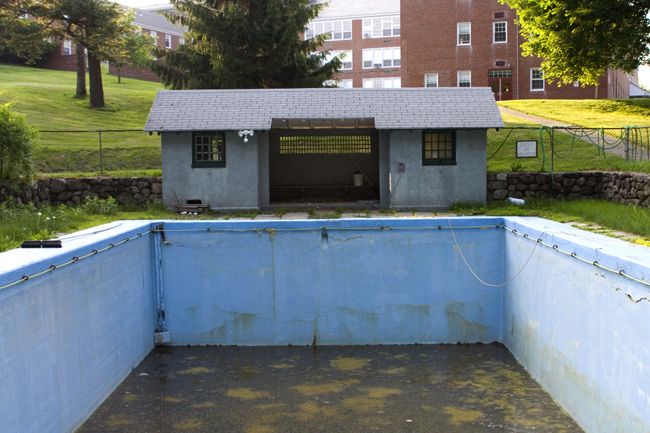 empty pool